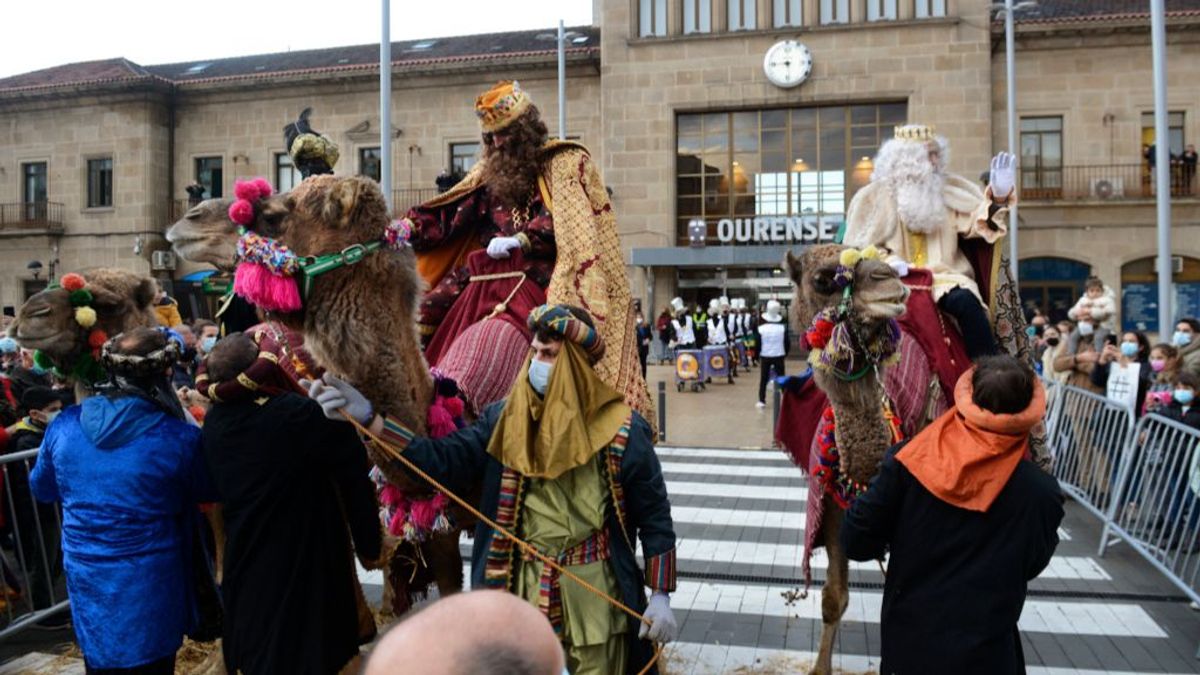 Cabalgata de Reyes de Ourense del 2022, con dromedarios. Cabalgata de Reyes de Ourense del 2022, con dromedarios.