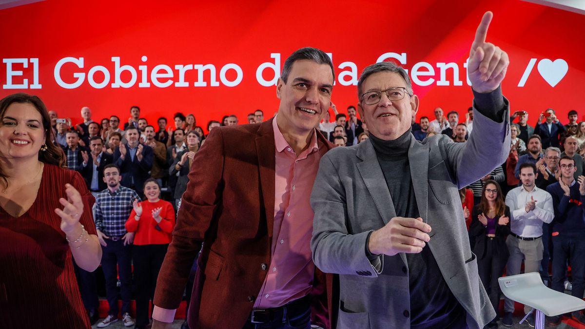 El presidente del Gobierno, Pedro Sánchez, y el presidente valenciano, Ximo Puig, en una imagen de archivo