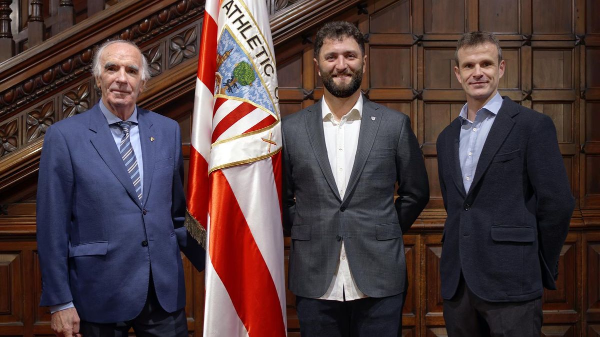 José Ángel Iribar, Jon Rahm y Jon Uriarte José Ángel Iribar, Jon Rahm y Jon Uriarte