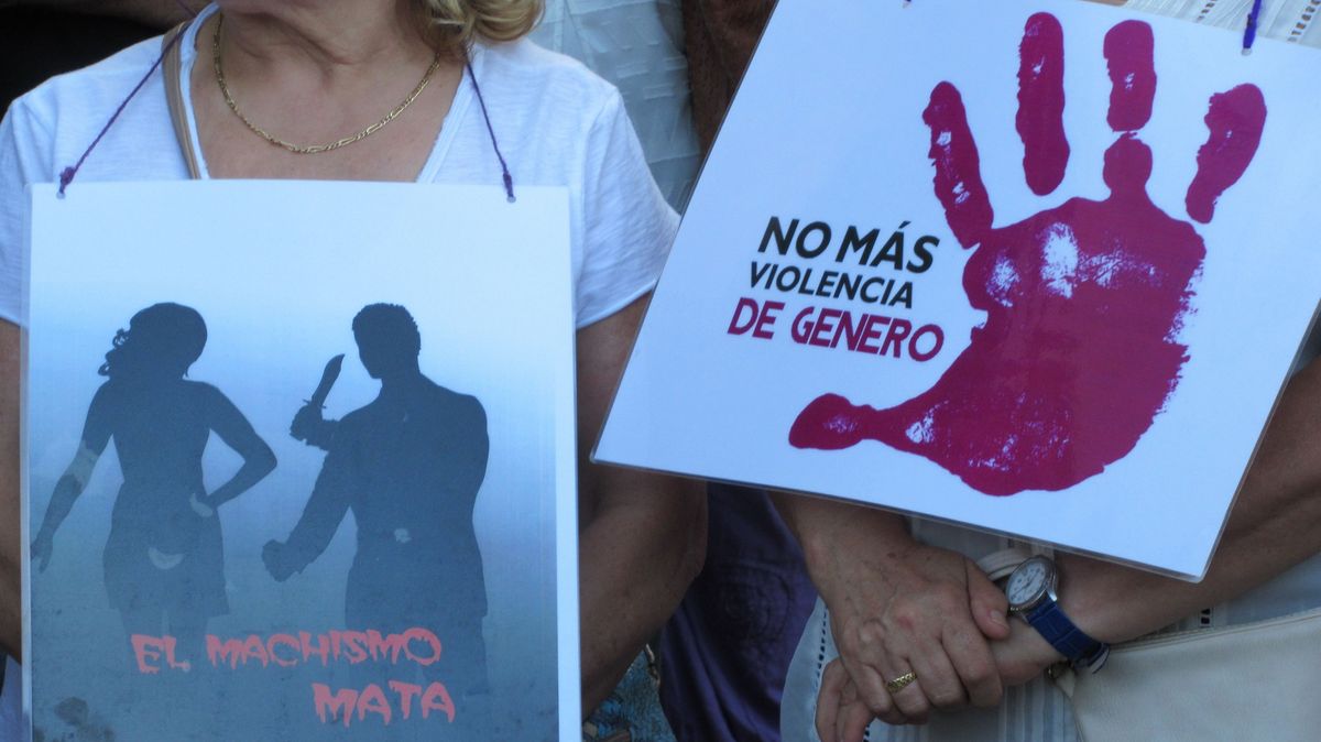 Concentración contra violencia de género en Bilbao
