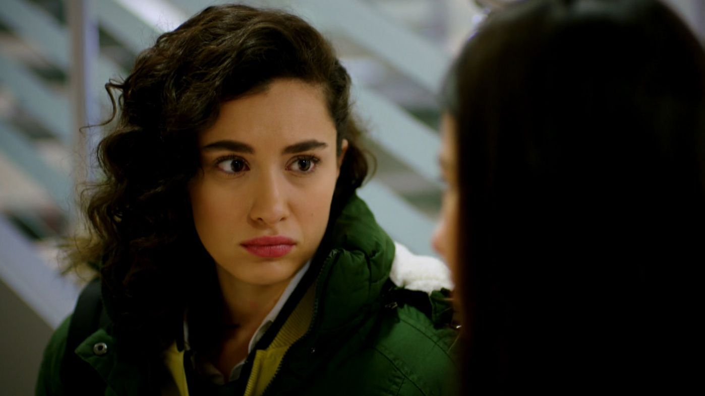 Zeynep, buscando a su padre