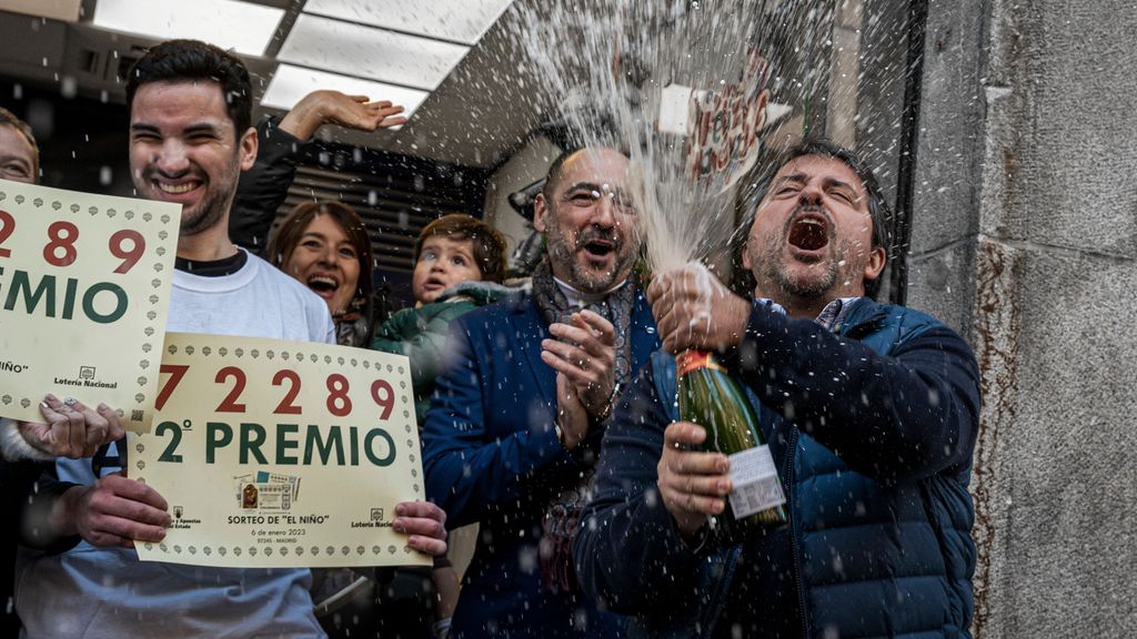 El 72.289, segundo premio de la Lotería del Niño 2023, muy repartido por toda España
