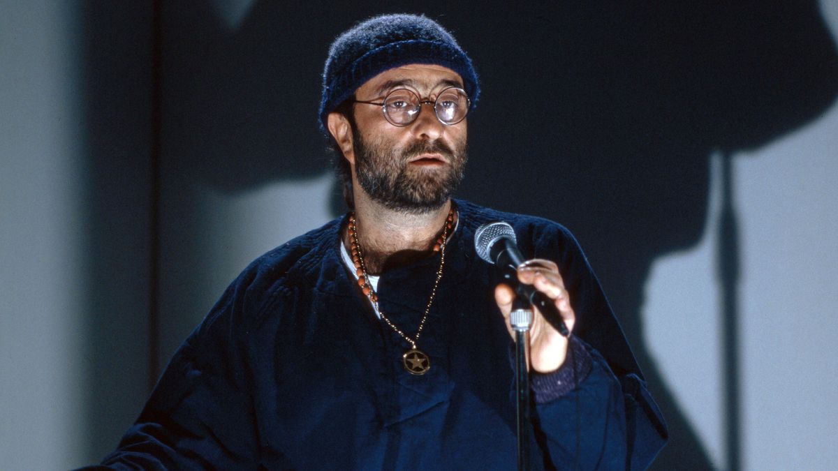 El cantautor italiano Lucio Dalla en 1980.