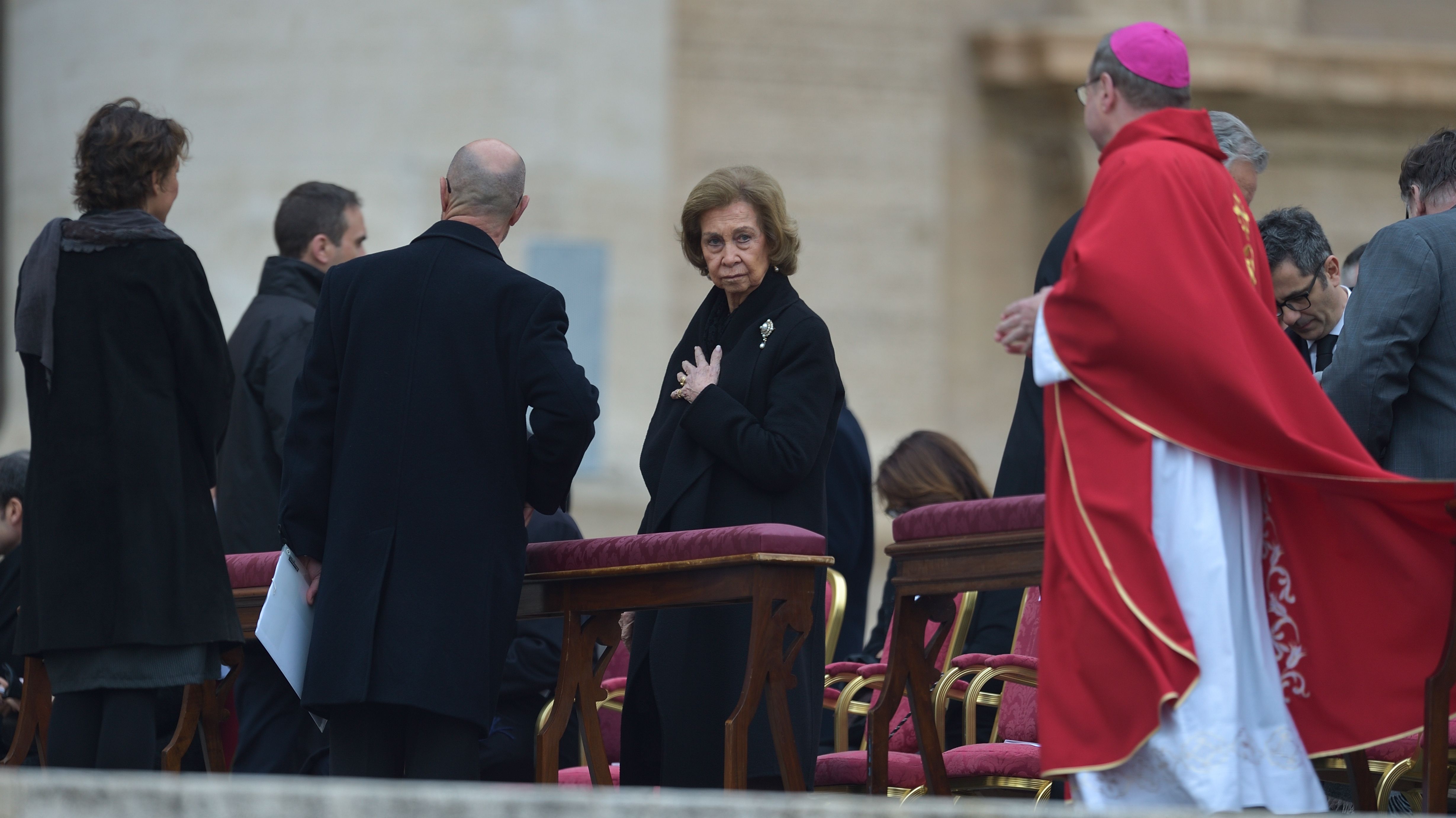 La reina Sofía, en el funeral de Benedicto XVI