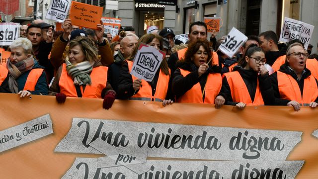Los vecinos de San Fernando de Henares se manifestan