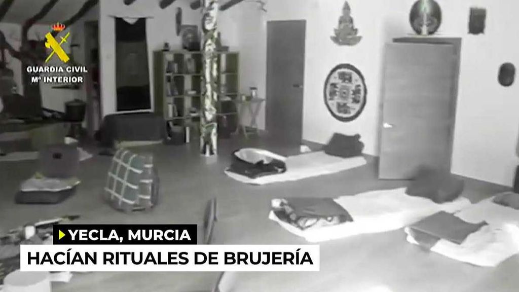 Desmantelada una casa donde se realizaban rituales de brujería: se anunciaban como método para desengancharse de adicciones