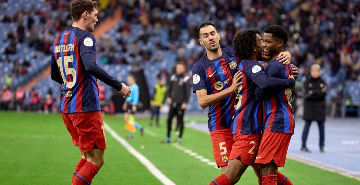 El Barcelona supera al Betis y tendremos Clásico en la final de la Supercopa (1-2)