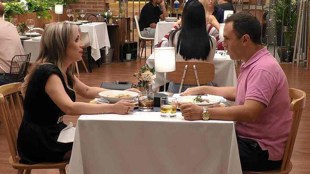 Teresa y Gerardo durante su cita en 'First Dates'