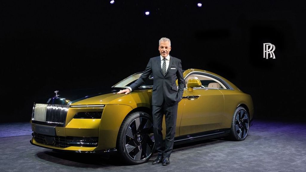 EL SPECTRE ES EL PRIMER MODELO DE ULTRA LUJO ELÉCTRICO FOTO ROLLS ROYCE (2)