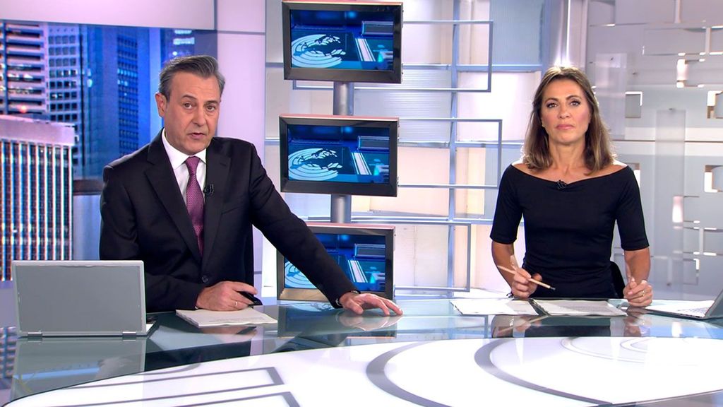 Con José Ribagorda y Ángeles Blanco Informativos Telecinco 2023 Noche 14/01/2023