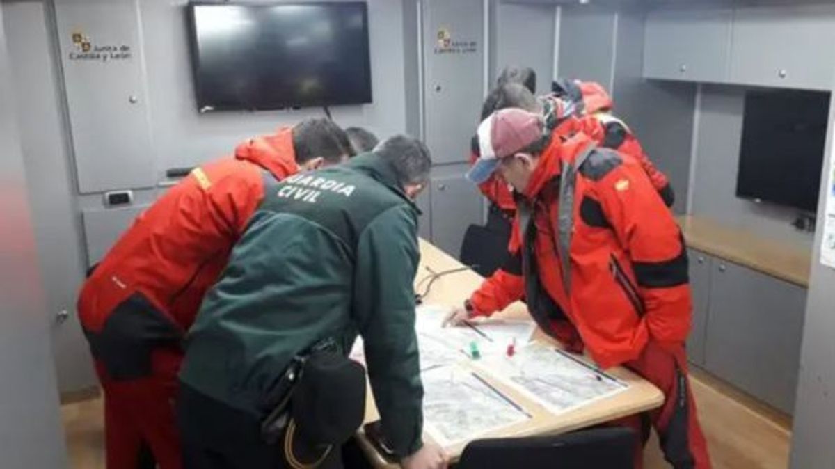 La nieve impide la búsqueda del montañero catalán desaparecido en Salamanca