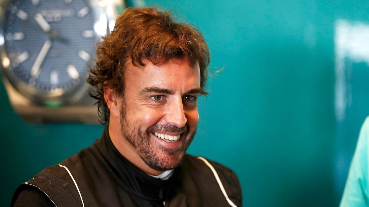 Fernando Alonso entrena en la nieve para la próxima temporada