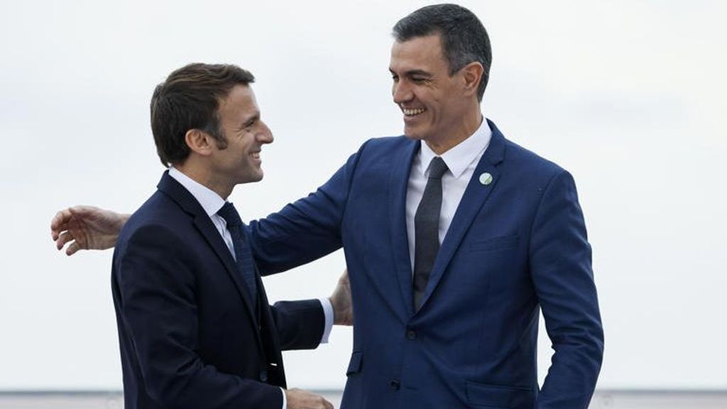 España y Francia firman un Tratado de Amistad en Barcelona