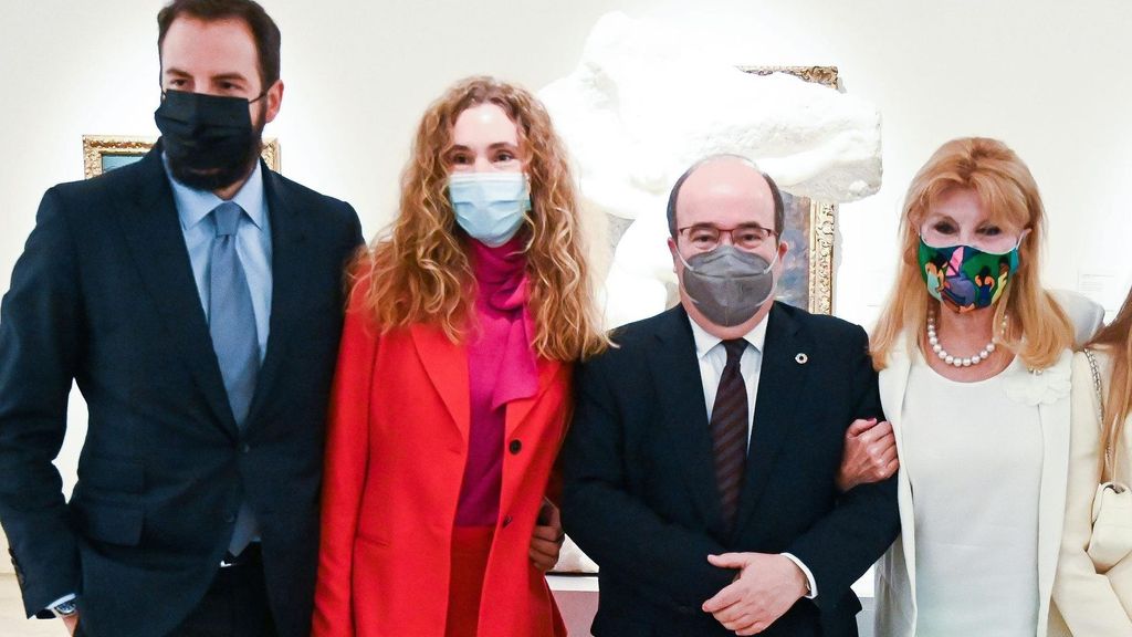 Borja, Blanca y Tita, junto a Miquel Iceta, ministro de Cultura, en 2022
