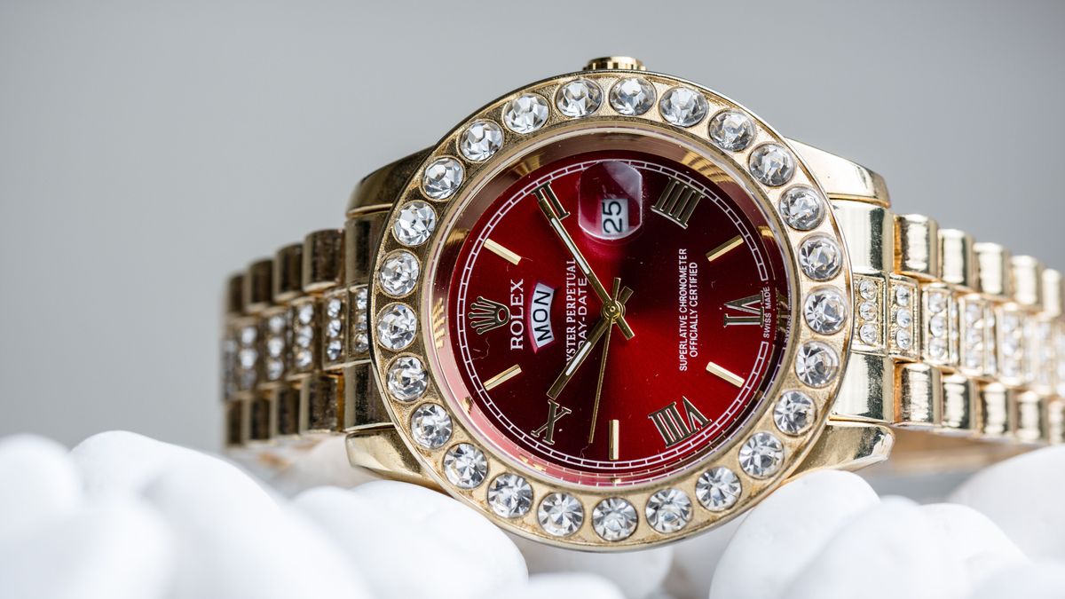 Cuál es la característica que hacen que un reloj supere los 100.000 euros