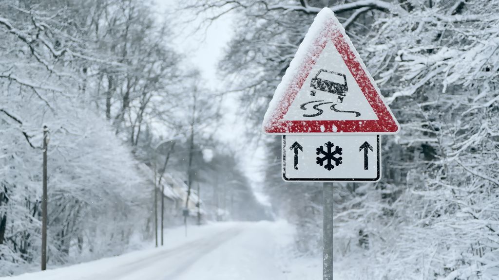 Consejos indispensables para conducir en invierno con nieve o hielo