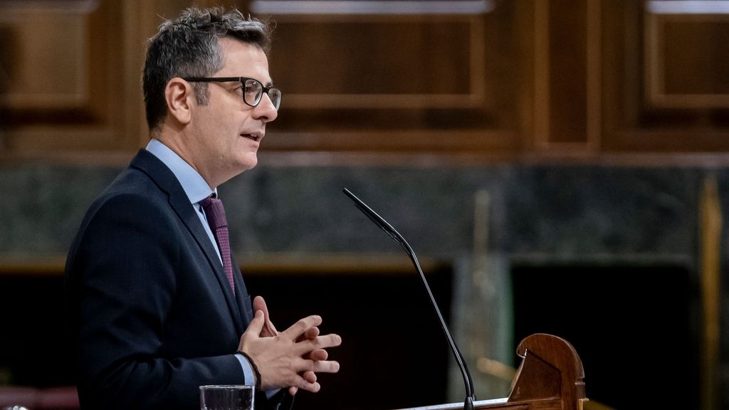 El ministro de la Presidencia, Félix Bolaños, en el Congreso