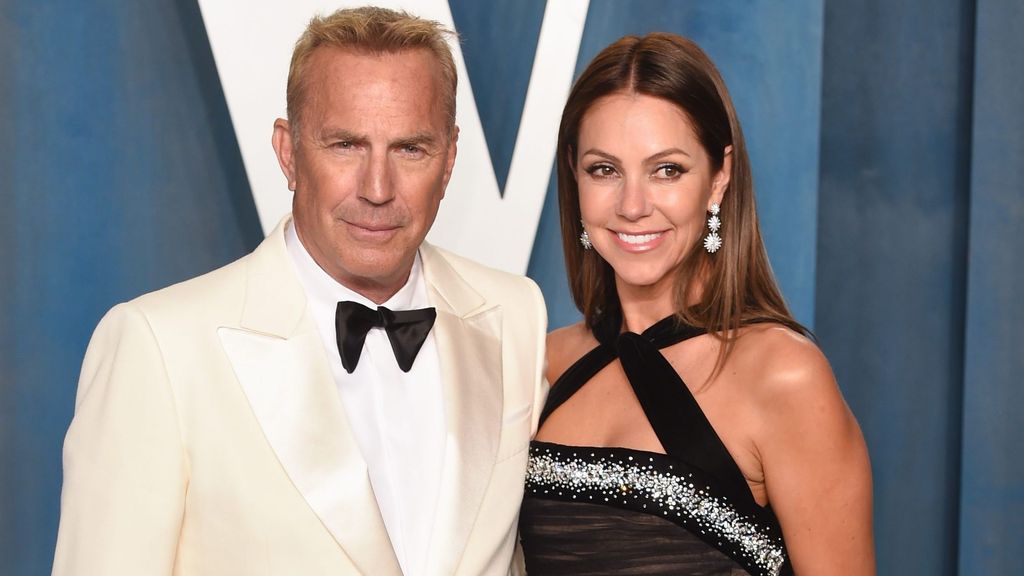 Kevin Costner y su mujer, Christine Baumgartner