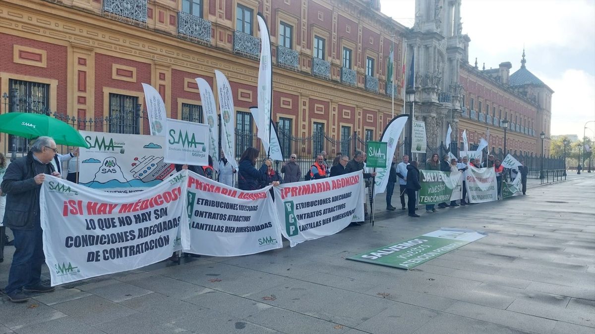 manifestación de sanitarios en Andalucía