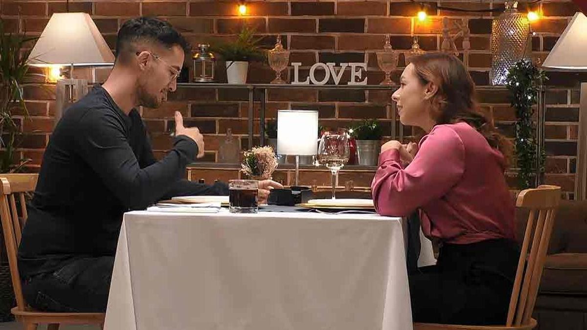 Miguel sorprende a su cita con su historia de superación en ‘First Dates’: “Me vi abatido en el espejo”