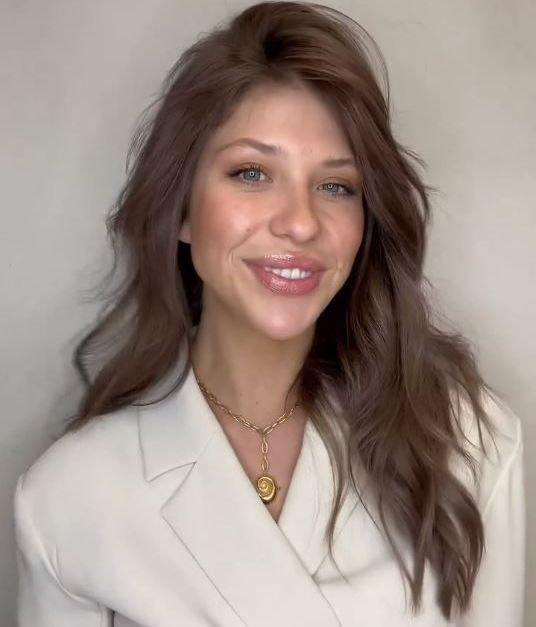 Anita Matamoros innova con el color de su pelo