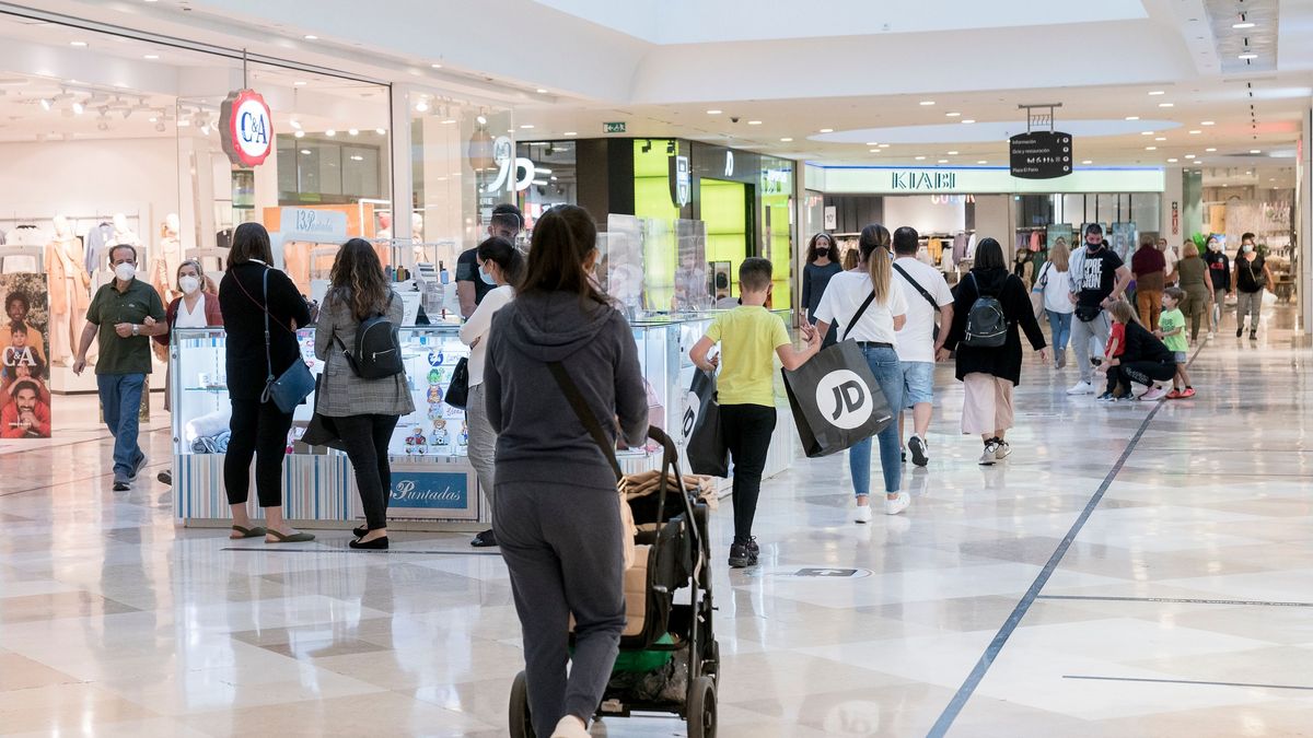 Interior de centro comercial
