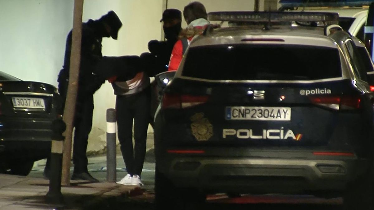 Kanjaa  en el registro de la casa donde vivía en el centro de Algeciras.