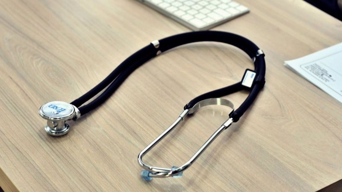 Los médicos valencianos recibirán hasta 10.000 euros anuales de incentivo por ocupar plazas que nadie quiere