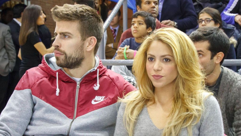 Los fans de Piqué escriben una canción contra Shakira: así es la letra de 'D-clara'