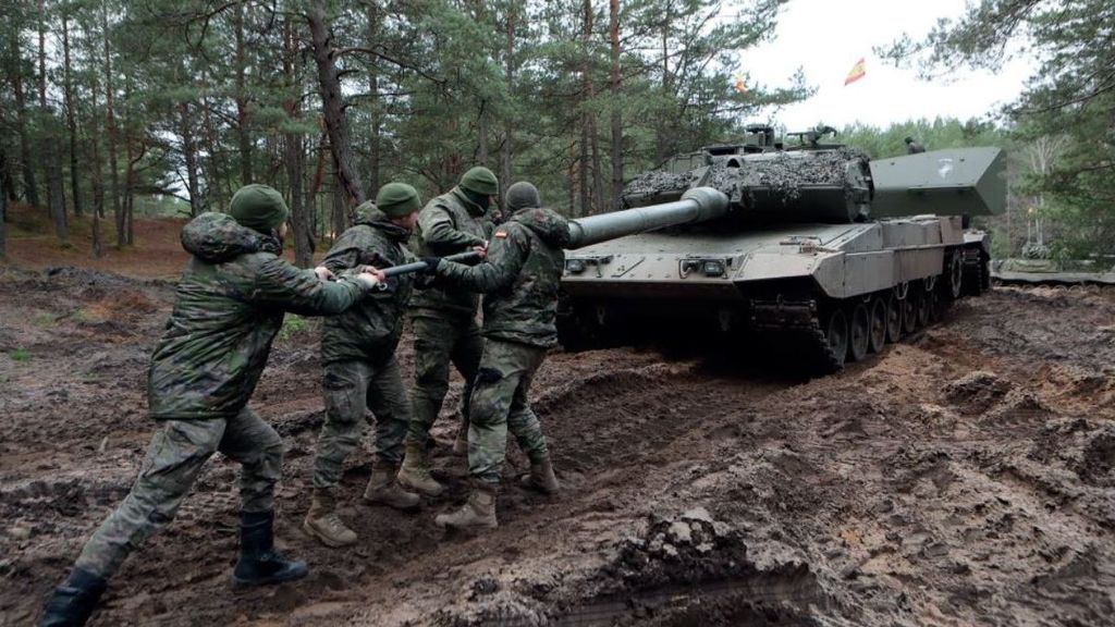 España enviará seis tanques Leopard a Ucrania
