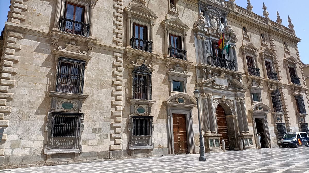 Real Chancillería de Granada, sede del Tribunal Superior de Justicia de Andalucía (TSJA), que ha condenado a 22 años de prisión a una madre por prostituir a su hija