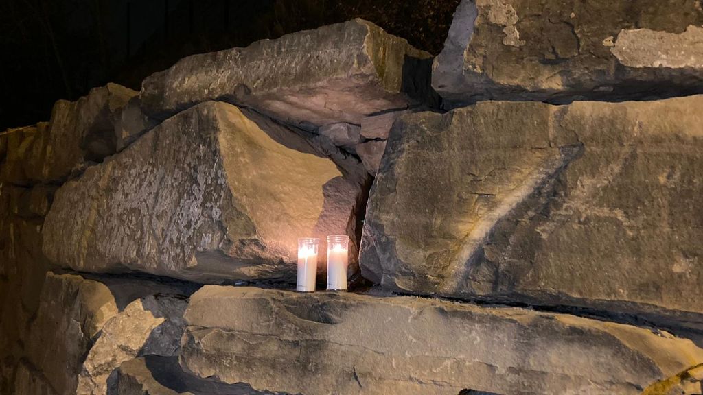 Velas en el lugar del accidente