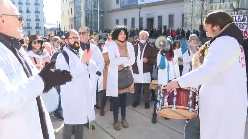 La lucha de los médicos por la sanidad pública vuelve a las calles de Madrid