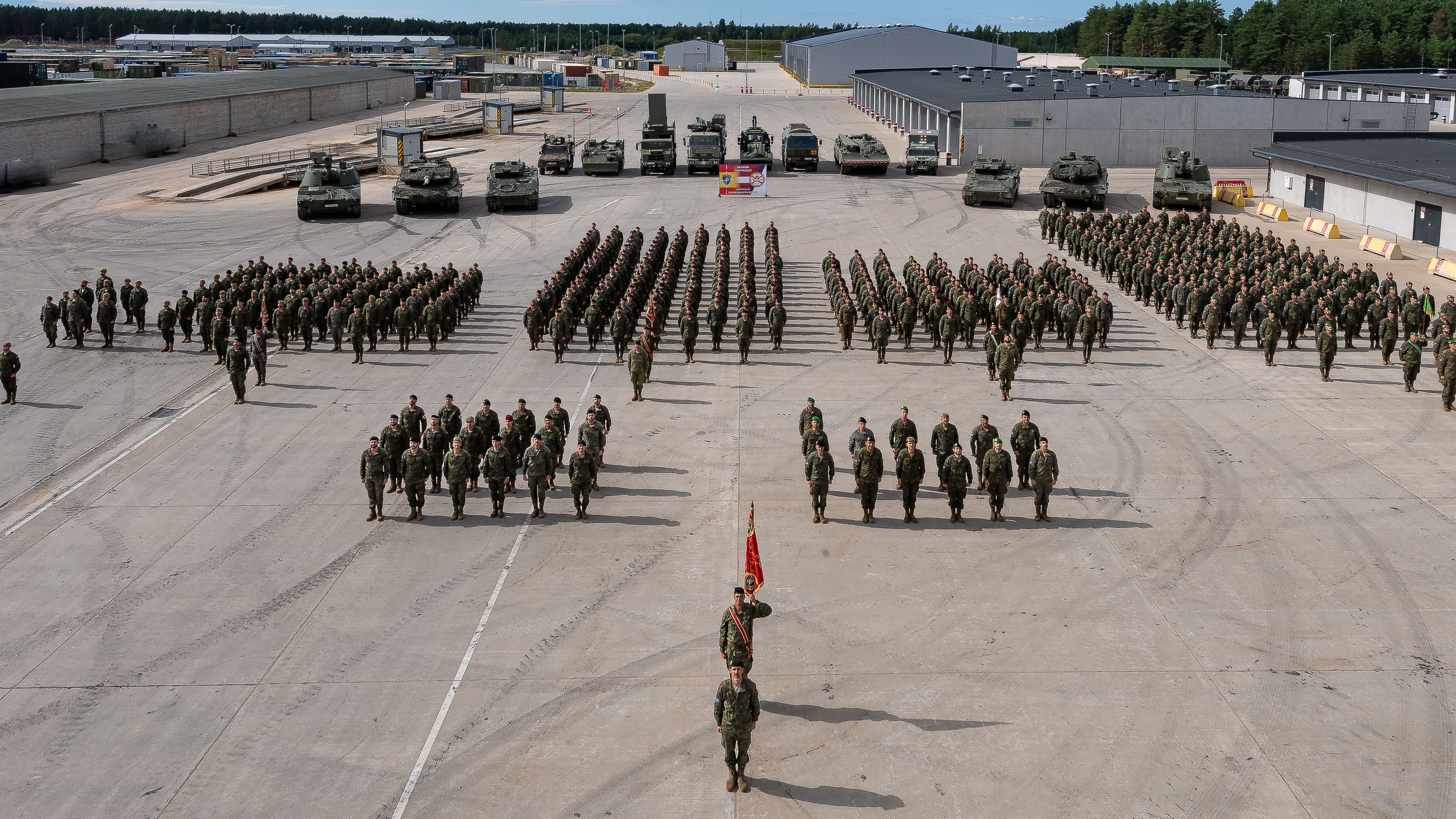 El Teniente Coronel Roberto Aranda Gil, destinado en Cerro Muriano, Córdoba, con 600 militares en Letonia.