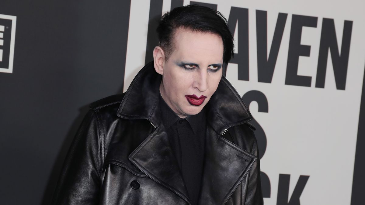 Una mujer demanda a Marilyn Manson por presuntamente violarla en la década de 1990