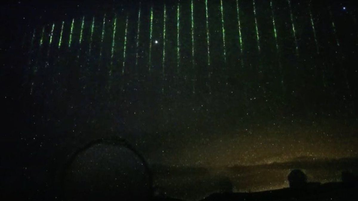 Un telescopio capta unas extrañas "luces láser verdes" en el cielo de Hawái