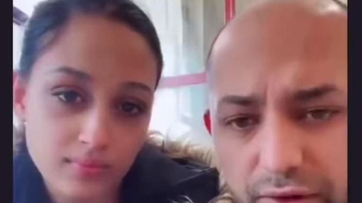 El caso de Simona, la tiktoker abofeteada por su pareja: "Demuestra la normalización del maltrato que hay en la sociedad" El caso de Simona, la tiktoker abofeteada por su pareja: "Demuestra la normalización del maltrato que hay en la sociedad"