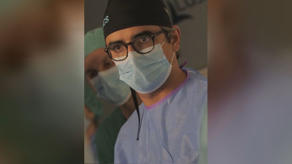 Diego González, el cirujano solidario que salva vidas por el mundo y va a llevar ‘un hospital ambulante’ a África