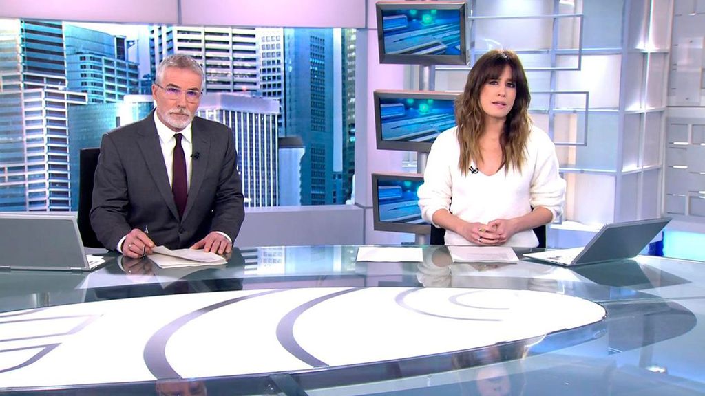 Con David Cantero e Isabel Jiménez Informativos Telecinco 2023 Mediodía 03/02/2023