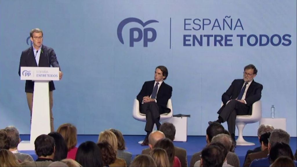 El Partido Popular presume de unidad con Aznar y Rajoy juntos después de 8 años