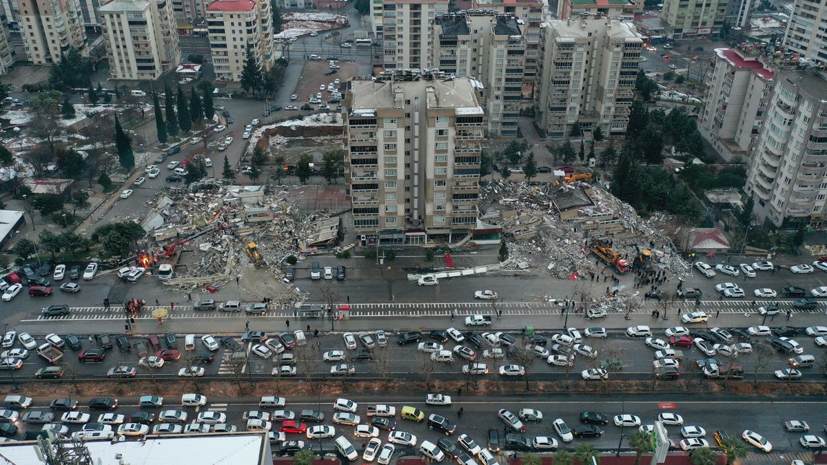Juan Vicente Cantavella, sismólogo del IGN: "El terremoto en Turquía y Siria puede dejar réplicas semanas o meses"