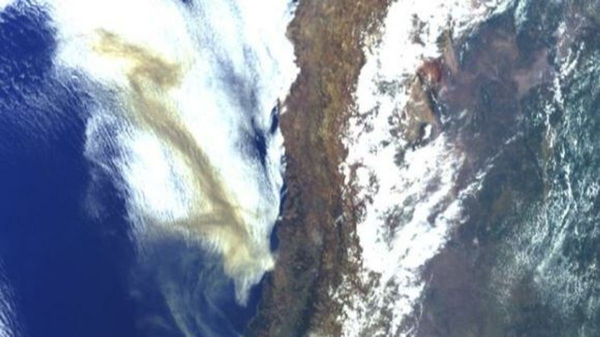 La AEMET comparte las desoladoras 'plumas de humo' por los incendios de Chile