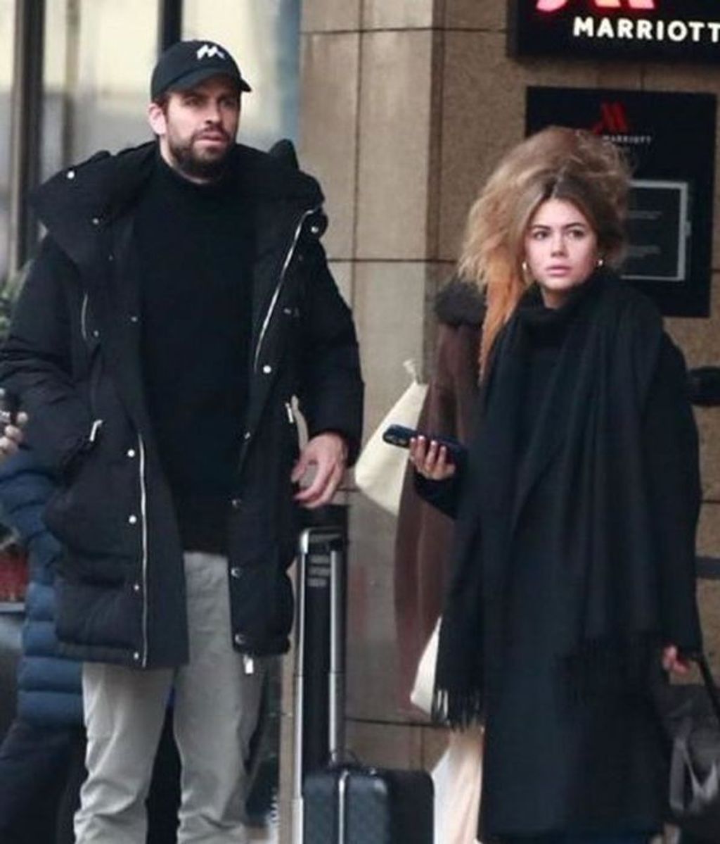 Piqué y Clara Chía