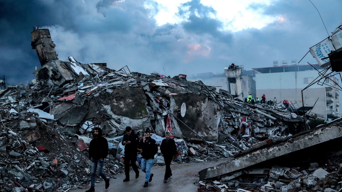 Búsqueda de supervivientes en el terremoto de Turquía