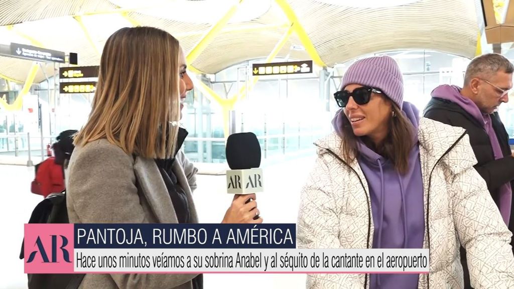 La entrevista a Anabel en el aeropuerto.