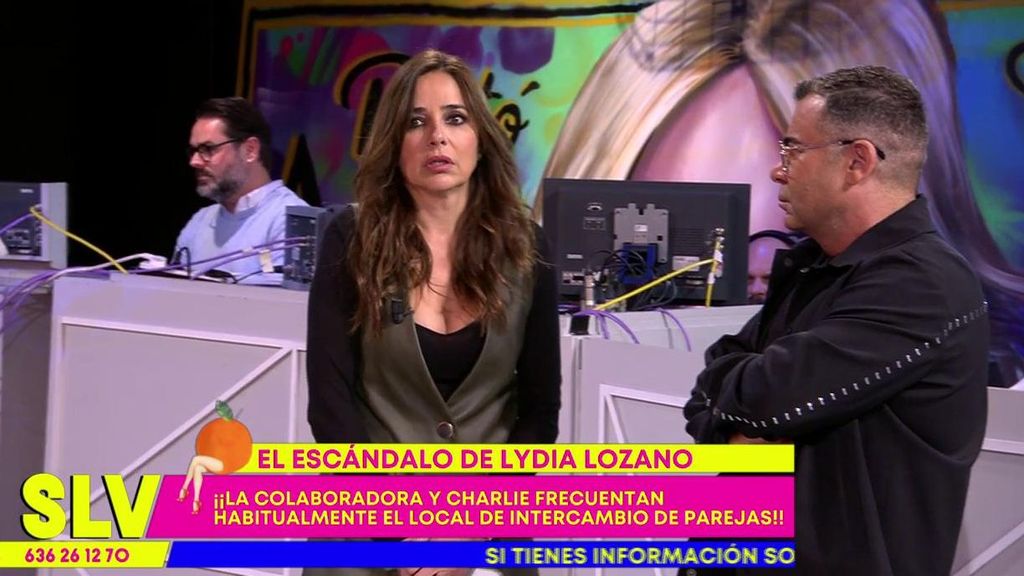 Lydia Lozano estalla contra Carmen Alcayde por decir que va a un local de intercambio de parejas