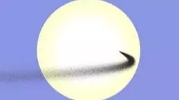 Lanzar polvo desde la Luna hacia el Sol