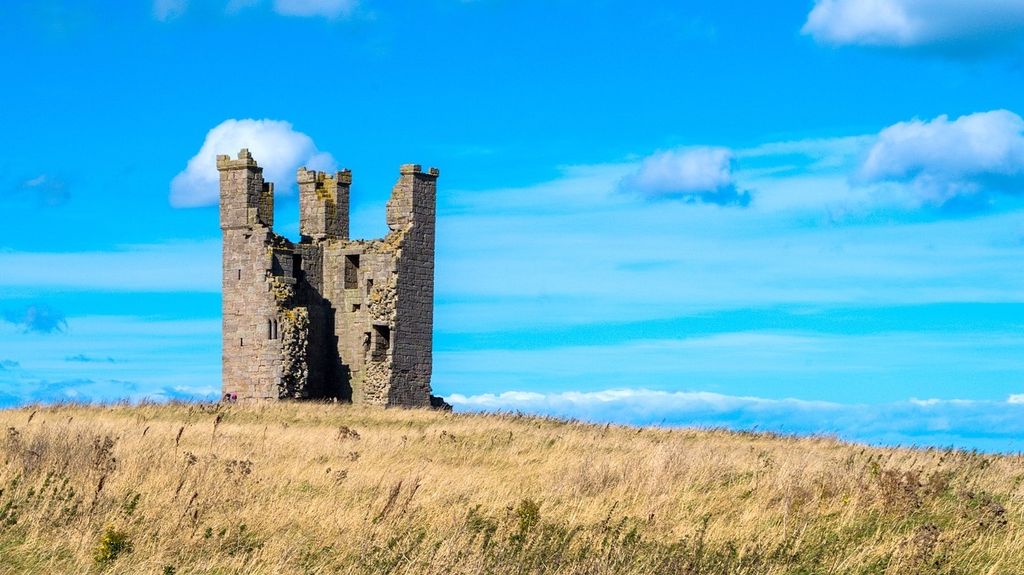 dunstanburgh castle ga8317e8f2 1280