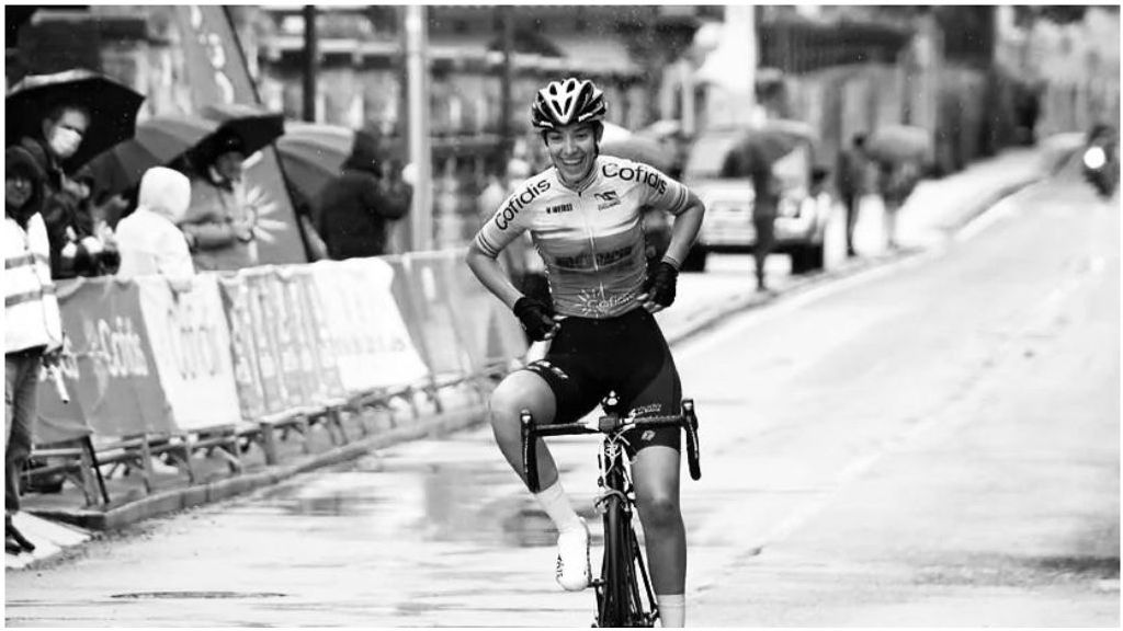 Estela Domínguez durante una de sus carreras