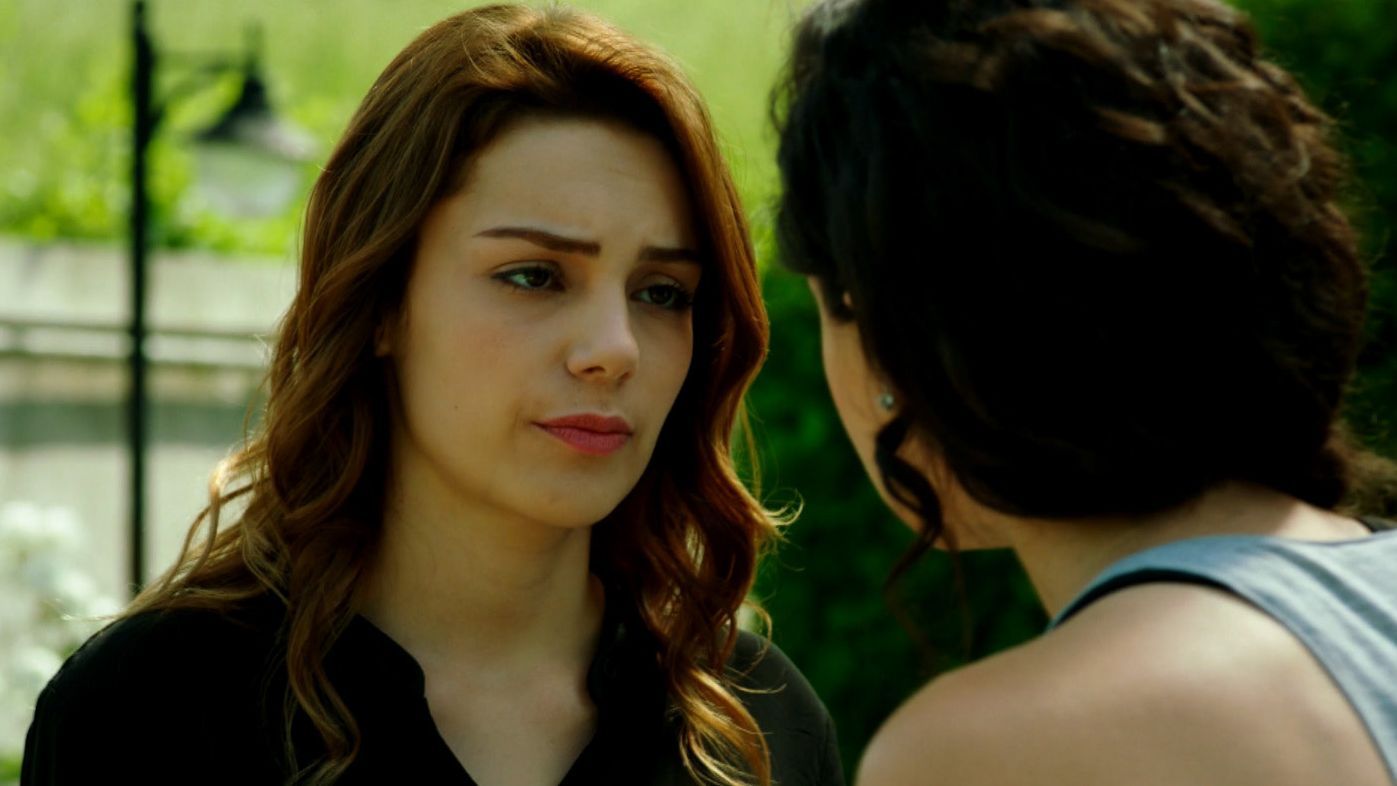 Zeynep, buscando a su padre